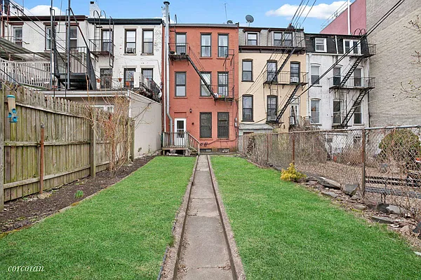 Rented by Corcoran | media 2