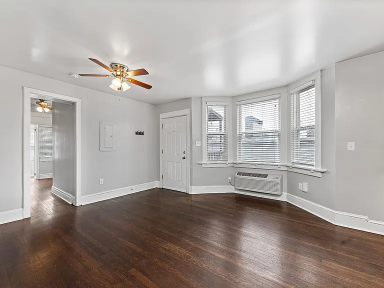 4244 Terrace St — Photo 14