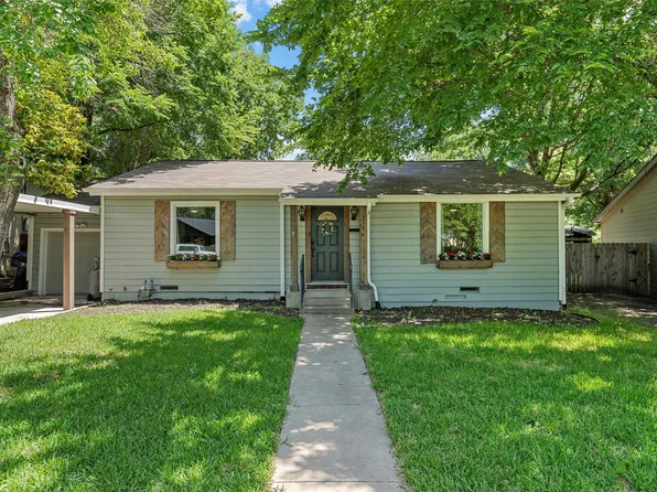 211 N 40th St, Waco, TX 76710