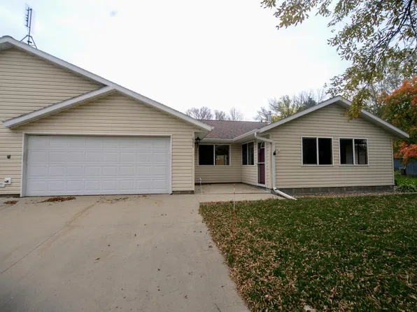 699 Osage St E, Osakis, MN 56360