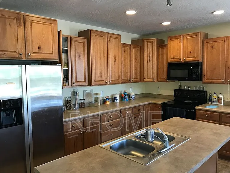 3701 S Balmossie Ln — Photo 5