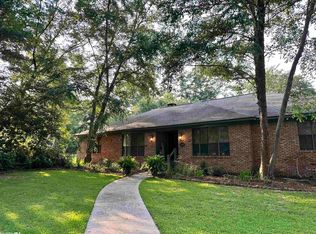 107 James St, Brewton, AL 36426