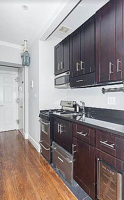 5th image of 280 Mott St #15