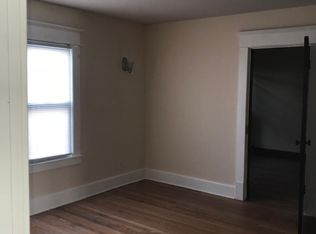 90 Carver St, Springfield, MA 01108