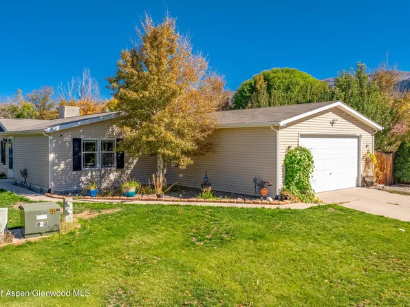 324 Mineral Springs Cir, Parachute, CO 81635