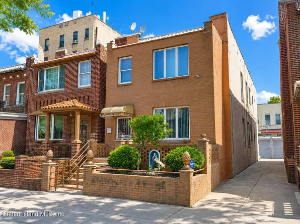 1847 65th St, Brooklyn, NY 11204
