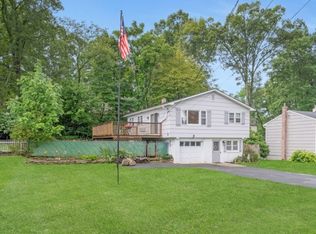 4 Beech St, Stanhope, NJ 07874