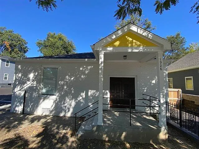 1 bed, 1.0 bath, $1,275 — Photo 1