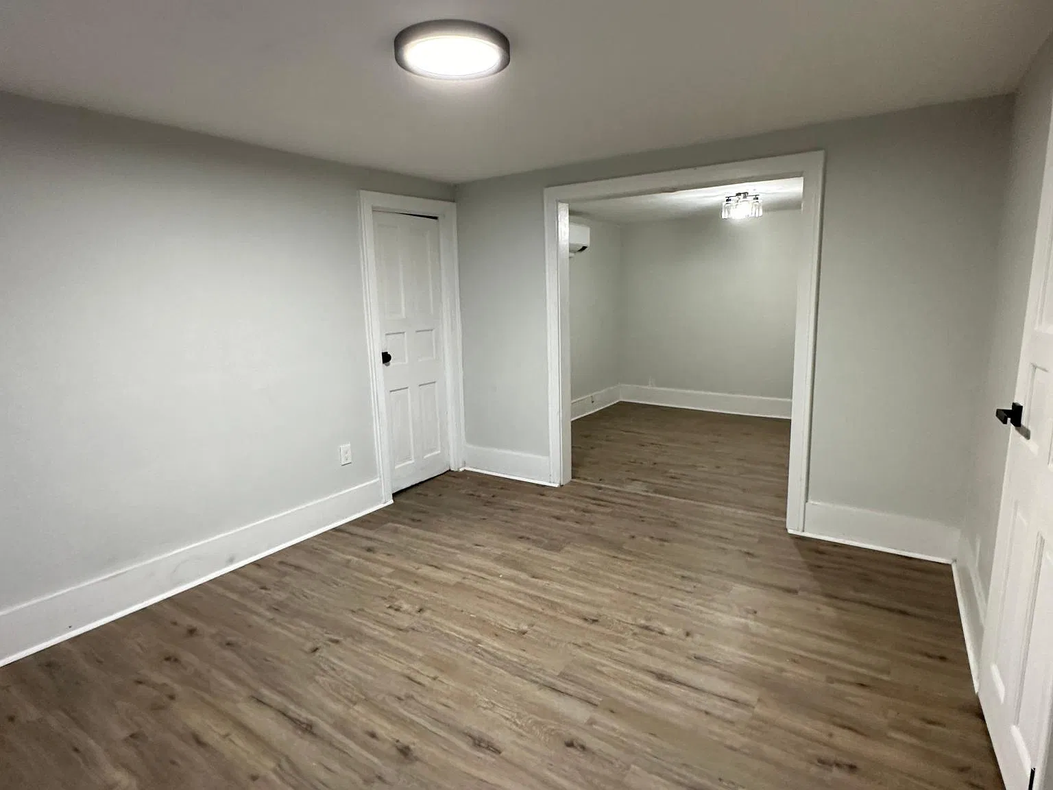 162 South Ave — Photo 2