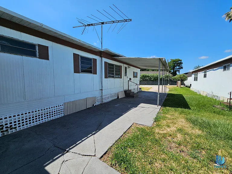 503 Longfellow Blvd — Photo 15