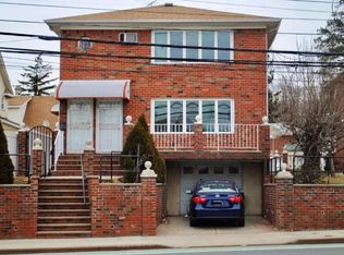 1353 Clove Rd #2, Staten Island, NY 10301