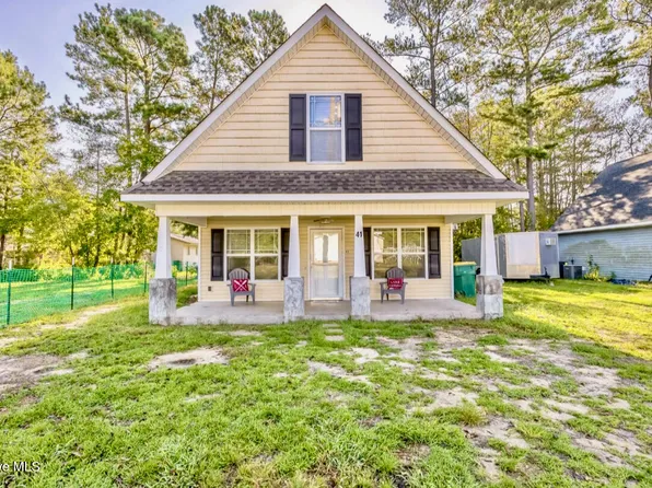 41 Birch Street, Elizabethtown, NC 28337