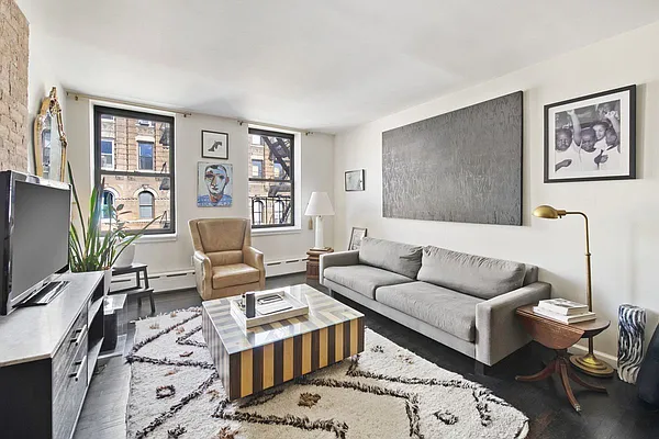 Rented by Compass | media 16