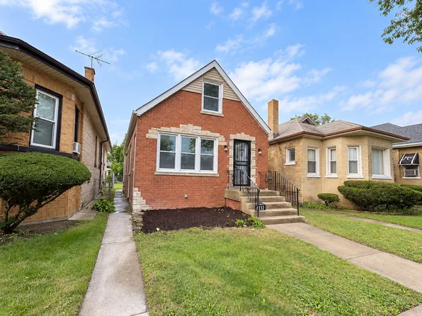 8332 S Oglesby Ave, Chicago, IL 60617