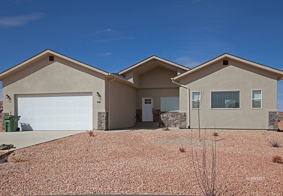 1st image of 1075 Canyon Dr