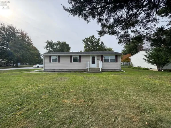 1099 County Road 99, Fremont, OH 43420