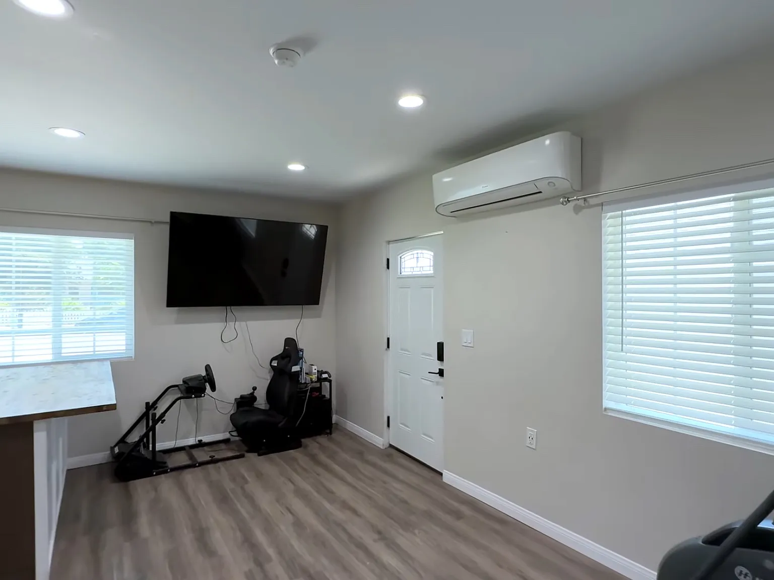 Studio, 353 sqft, $1,699 — Photo 2