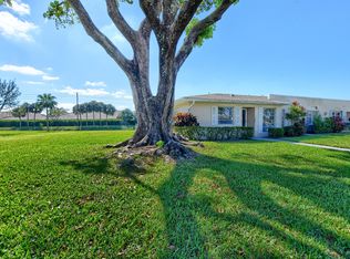21070 Covington Dr, Boca Raton, FL 33433