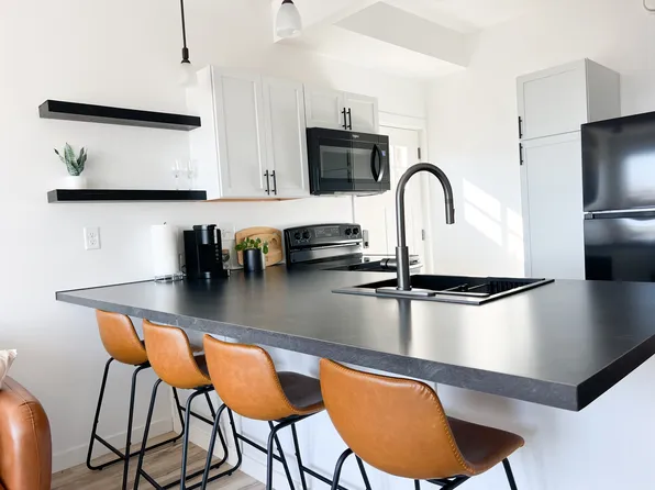 509 W 4th St, Duluth, MN