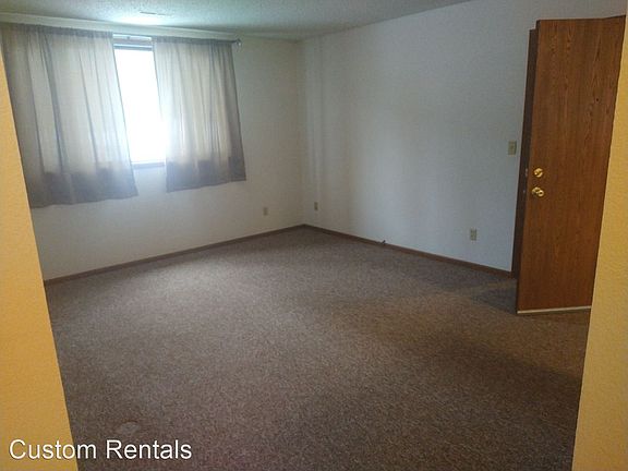 2nd image of 937 Boston Way APT 4