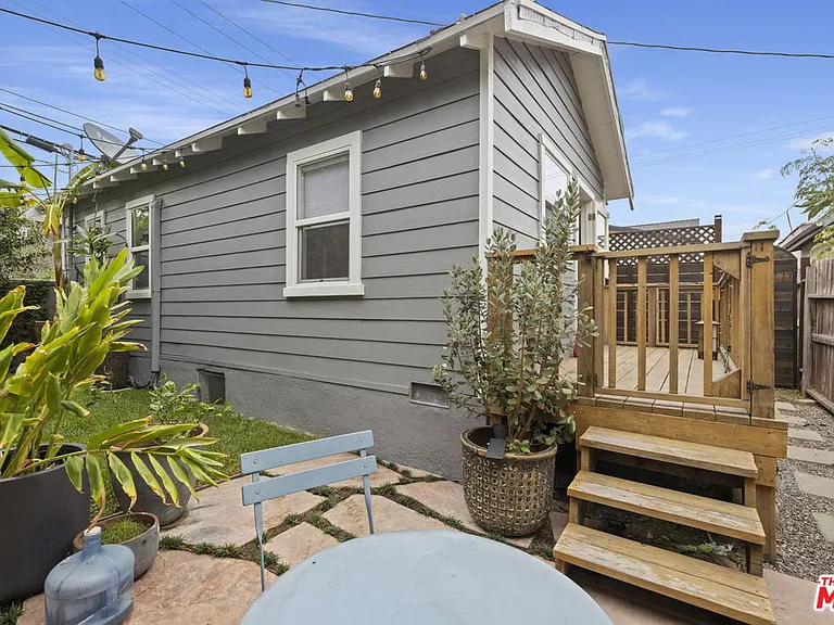 306 W Plymouth St — Photo 21