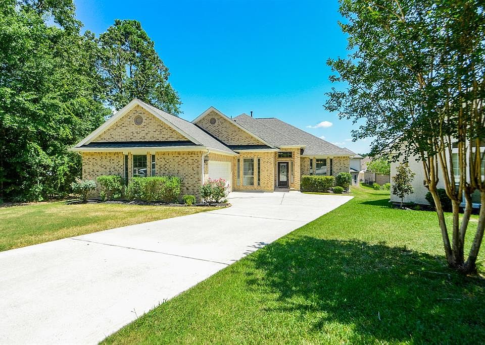 1st image of 13608 Falcon Ct
