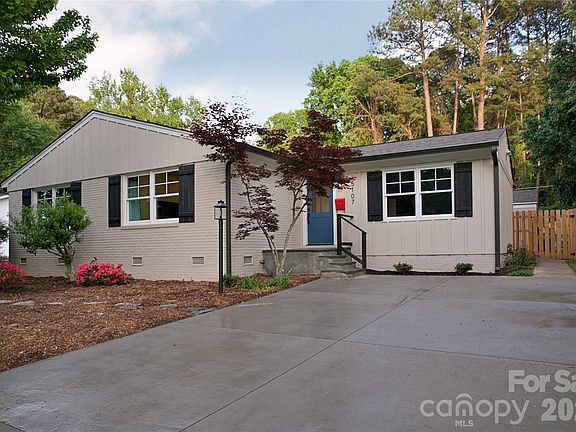 2nd image of 5107 Auburndale Rd