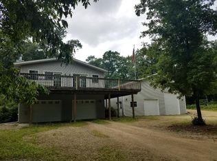 N9425 Cox Hill Rd, Holmen, WI 54636