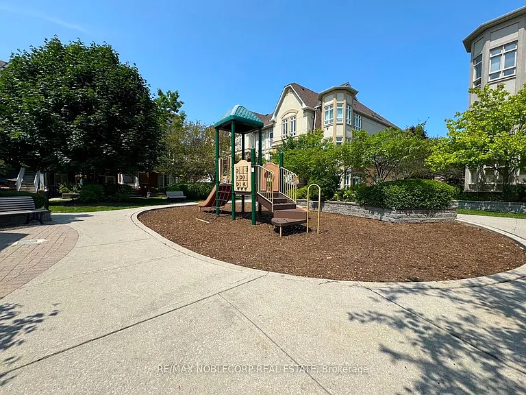 36 Gibson Ave #18 — Photo 15