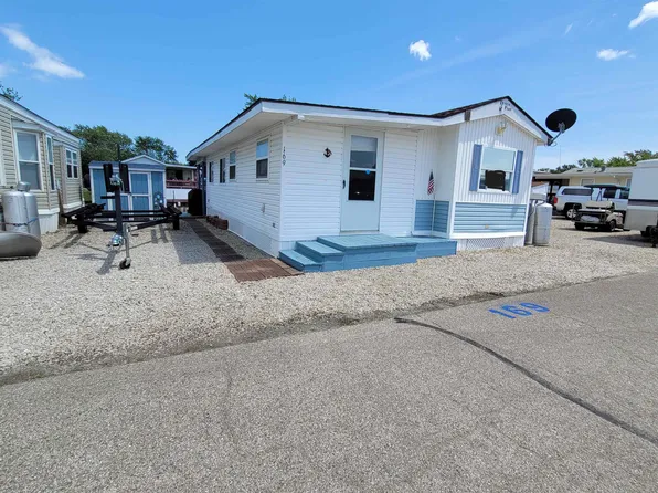 831 S Main St Unit 169, Au Gres, MI 48703