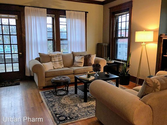 2nd image of 353 College Ave SE APT 3