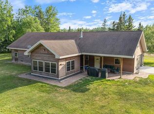 522 S 3rd St W, Aurora, MN 55705