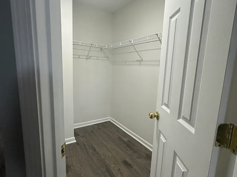 7302 Wagon Wheel Ct — Photo 12