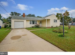 2 Beulah Ave, Lumberton, NJ 08048