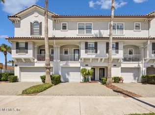 905 2nd St N APT F, Jacksonville Beach, FL 32250