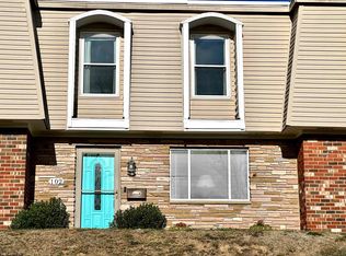 102 Pinewood Rd, Clarksburg, WV 26301