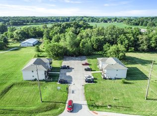 406 W Indiana St, Kouts, IN 46347