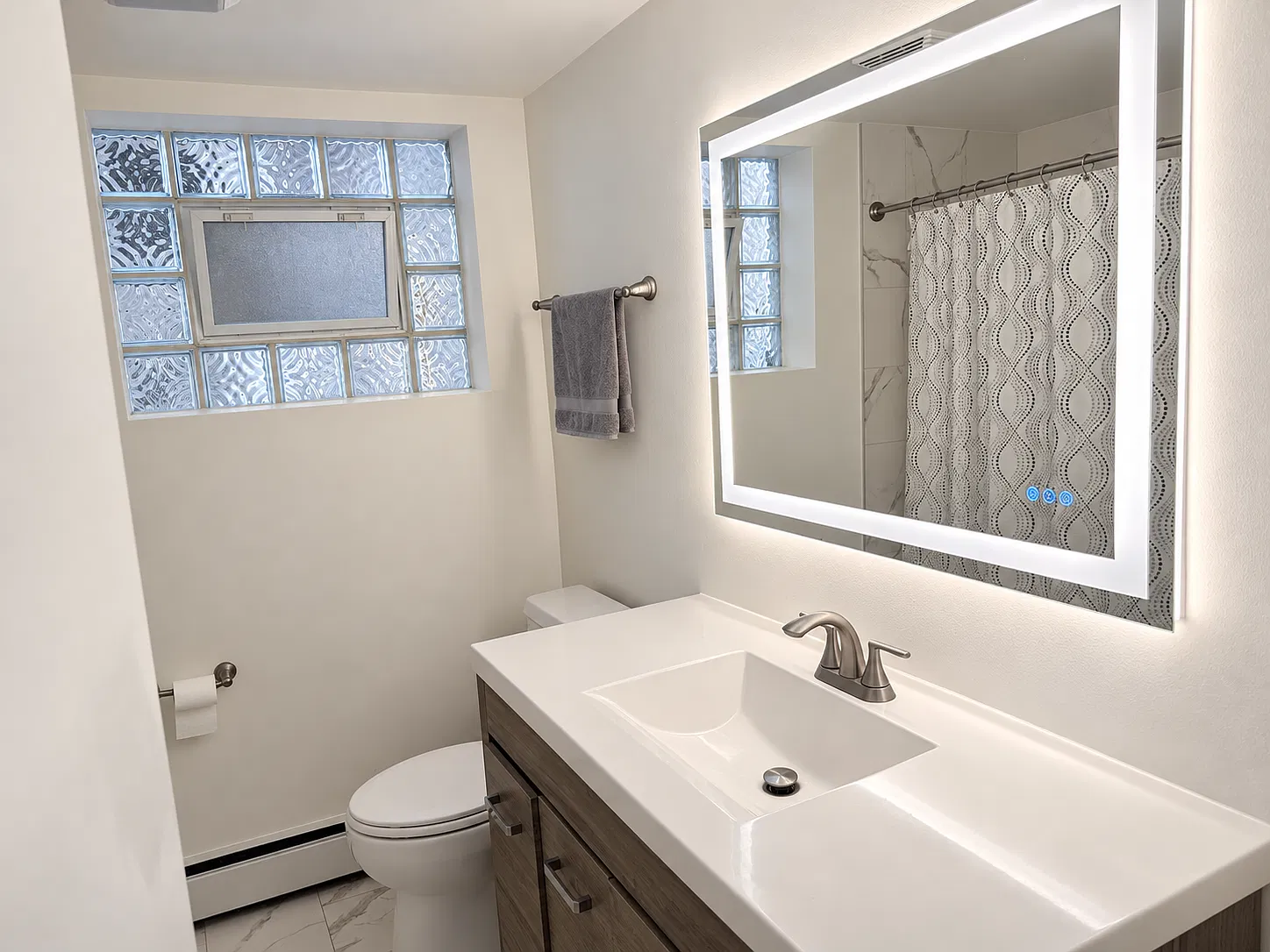 2 bed, 750 sqft, $1,700 — Photo 4