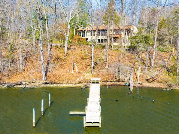 10087 John Carvill Rd, Chestertown, MD 21620