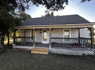 204 S Beaver St, Gage, OK 73843