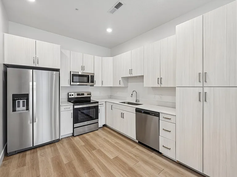 Wasatch View Apartments — Photo 52