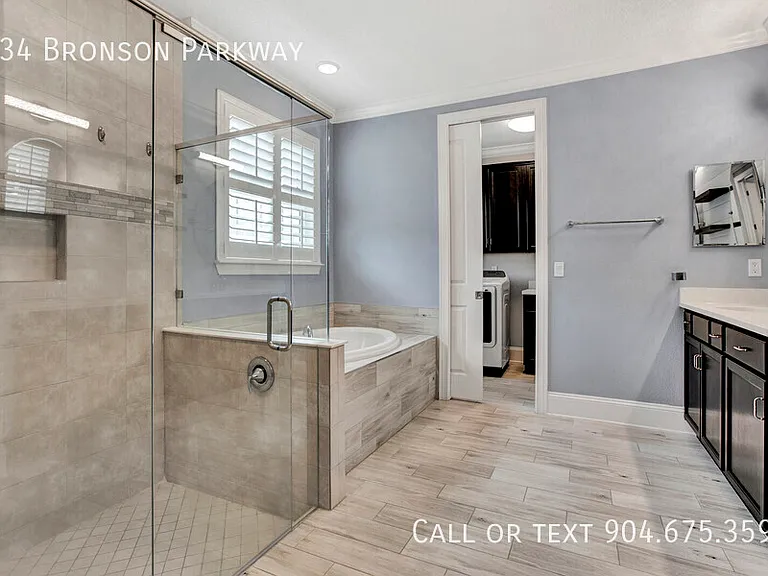 434 Bronson Pkwy — Photo 31