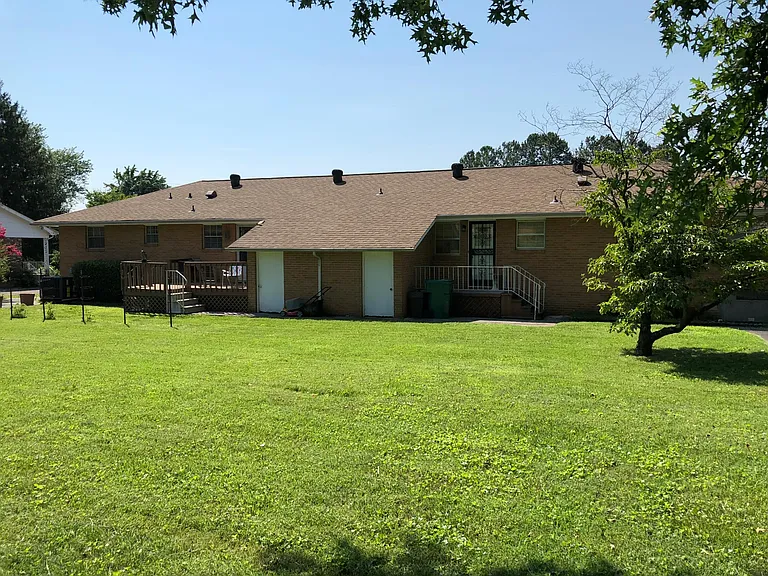 11703 S Williamsburg Dr — Photo 2