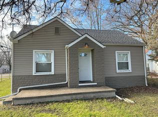 21503 Collingham Ave, Farmington Hills, MI 48336