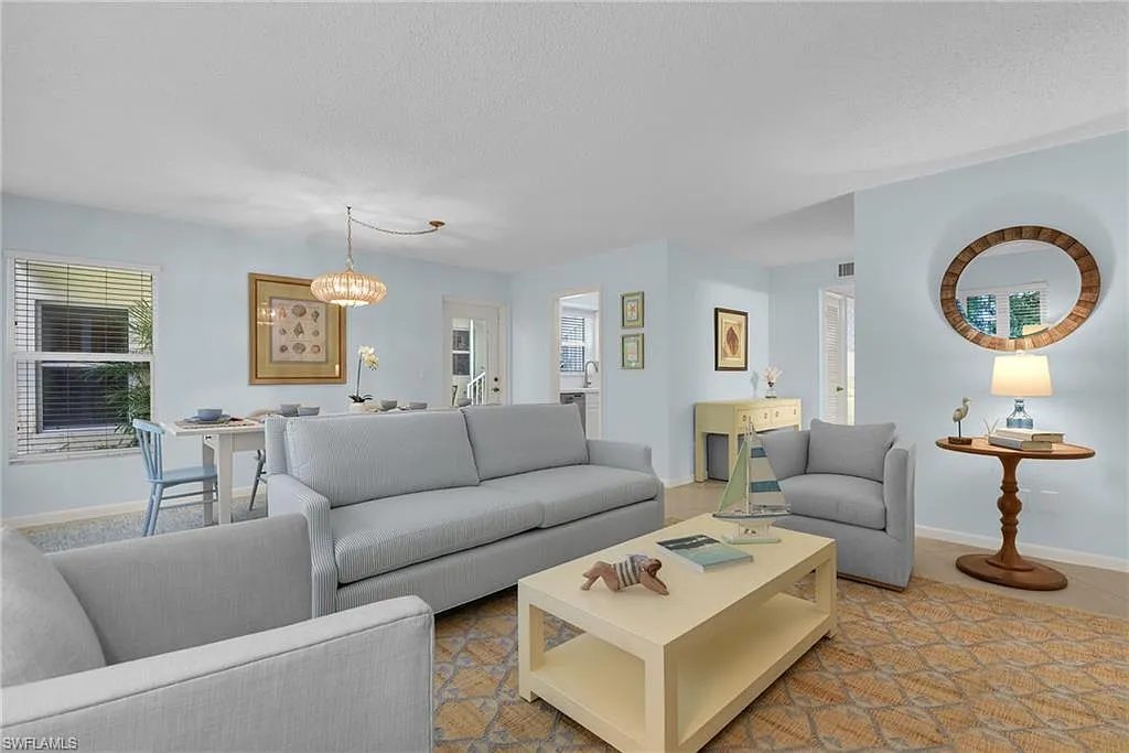 2 bed, 2.0 bath, 979 sqft, $9,500 — Photo 4