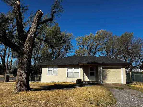 523 Avenue K, Beaver, OK 73932