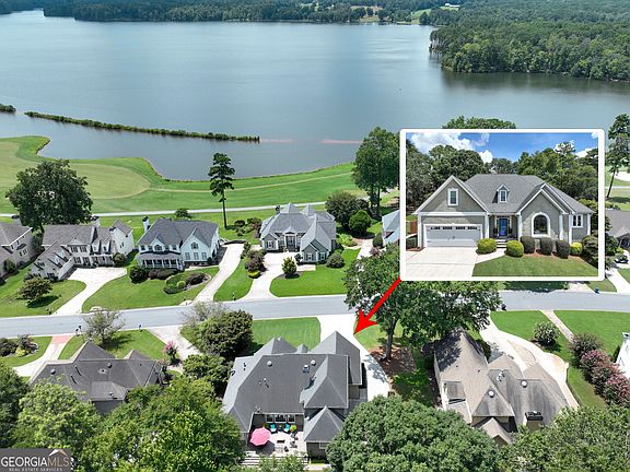 3rd image of 422 Cimaron Park