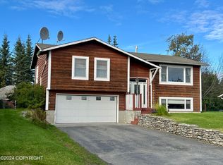 318 W Rockwell Ave, Soldotna, AK 99669