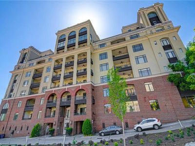 1 Park Vista Ln SUITE 350, Winston Salem, NC, 27101