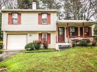 4755 Kellys Mill Dr, Lilburn, GA 30047